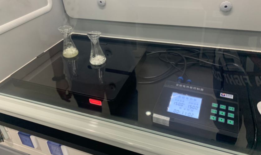 玻璃陶瓷電熱板