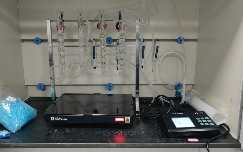 實(shí)驗(yàn)電熱板